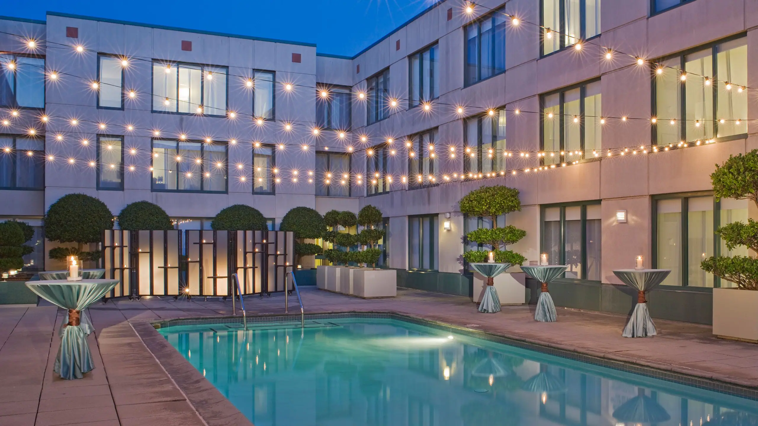 Best Hotel Credit Cards for Free Night Certificates